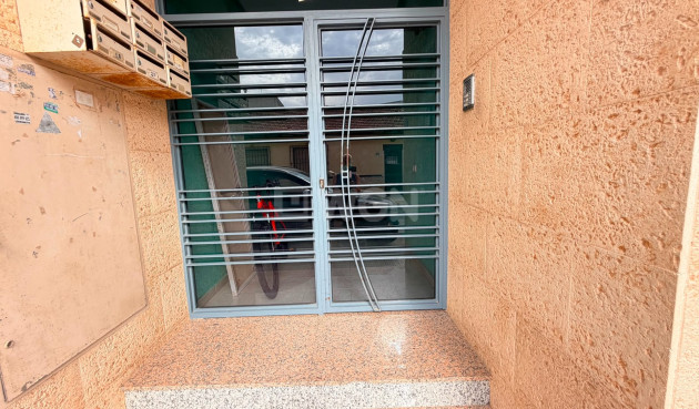 Odsprzedaż - Mieszkanie w bloku - Los Montesinos - Costa Blanca