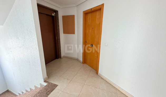 Odsprzedaż - Mieszkanie w bloku - Los Montesinos - Costa Blanca