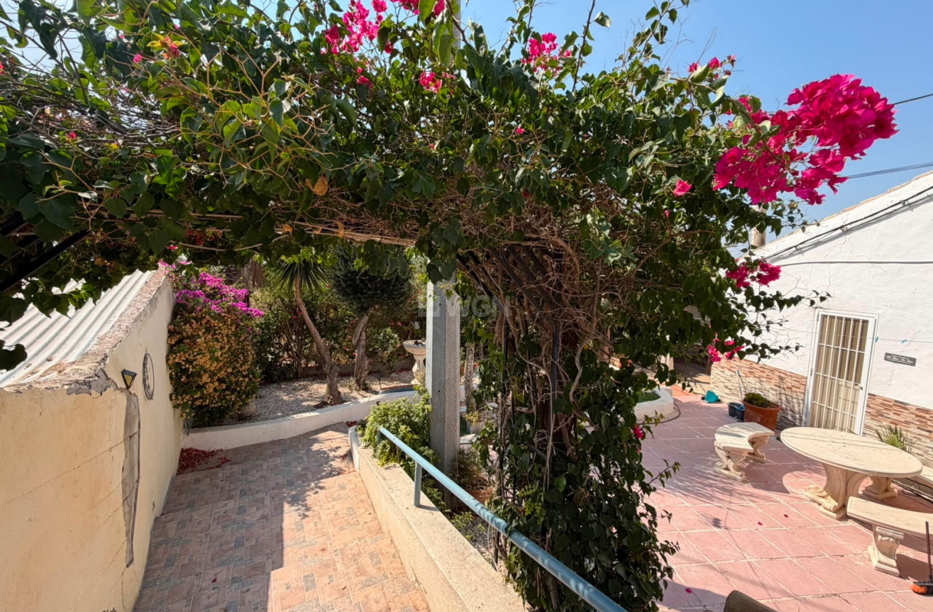 Wiederverkauf - Villa - Orihuela - Inland