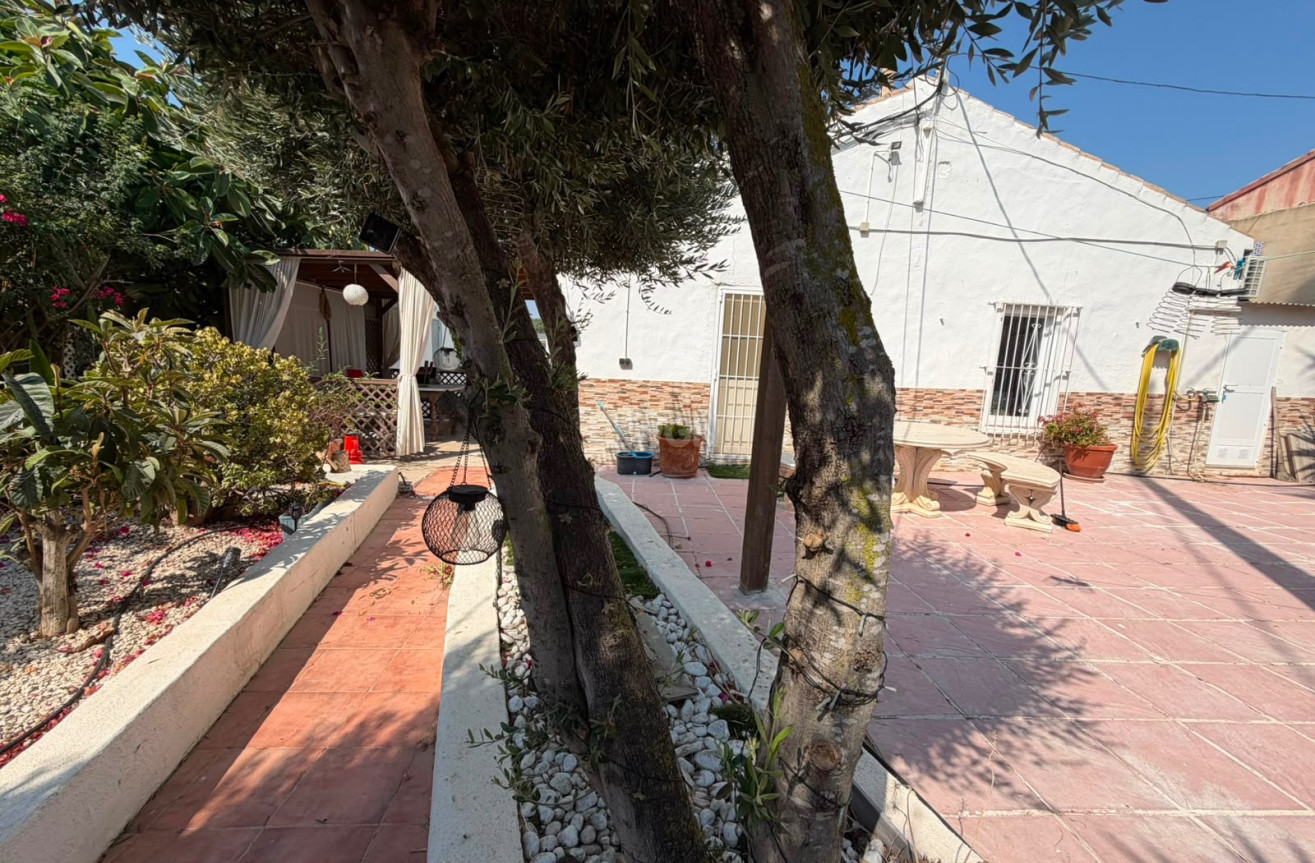 Wiederverkauf - Villa - Orihuela - Inland