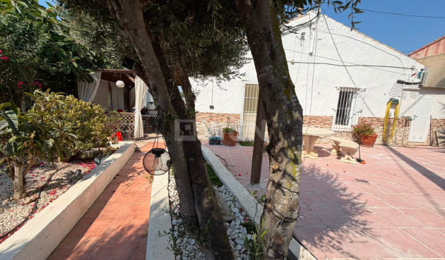 Wiederverkauf - Villa - Orihuela - Inland