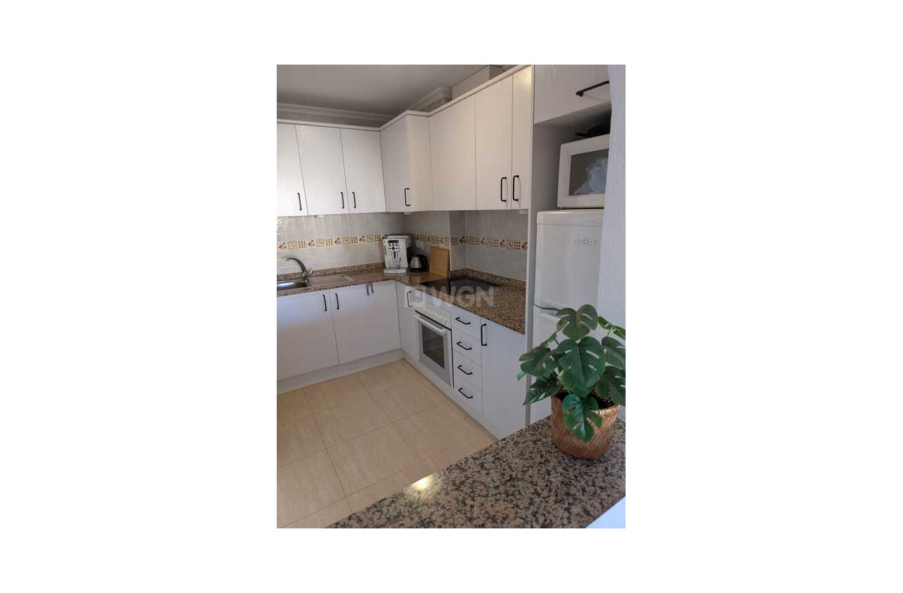 Reventa - Apartamento / piso - Daya Nueva - Costa Blanca
