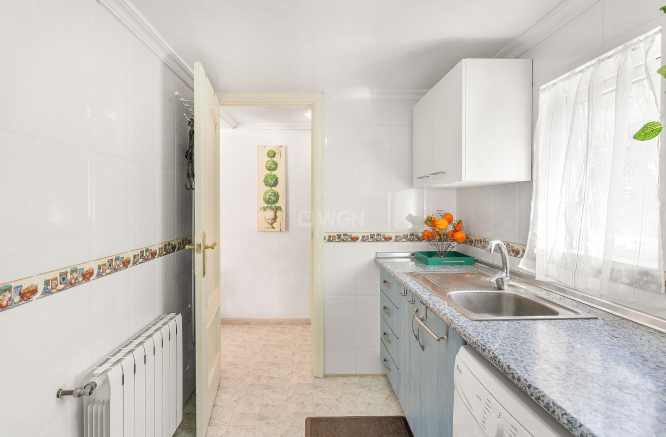 Odsprzedaż - Villa - Torrevieja - Los Balcones - Los Altos del Edén