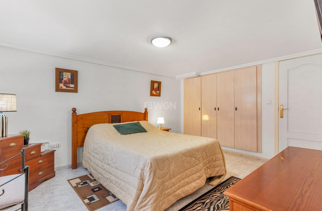 Odsprzedaż - Villa - Torrevieja - Los Balcones - Los Altos del Edén