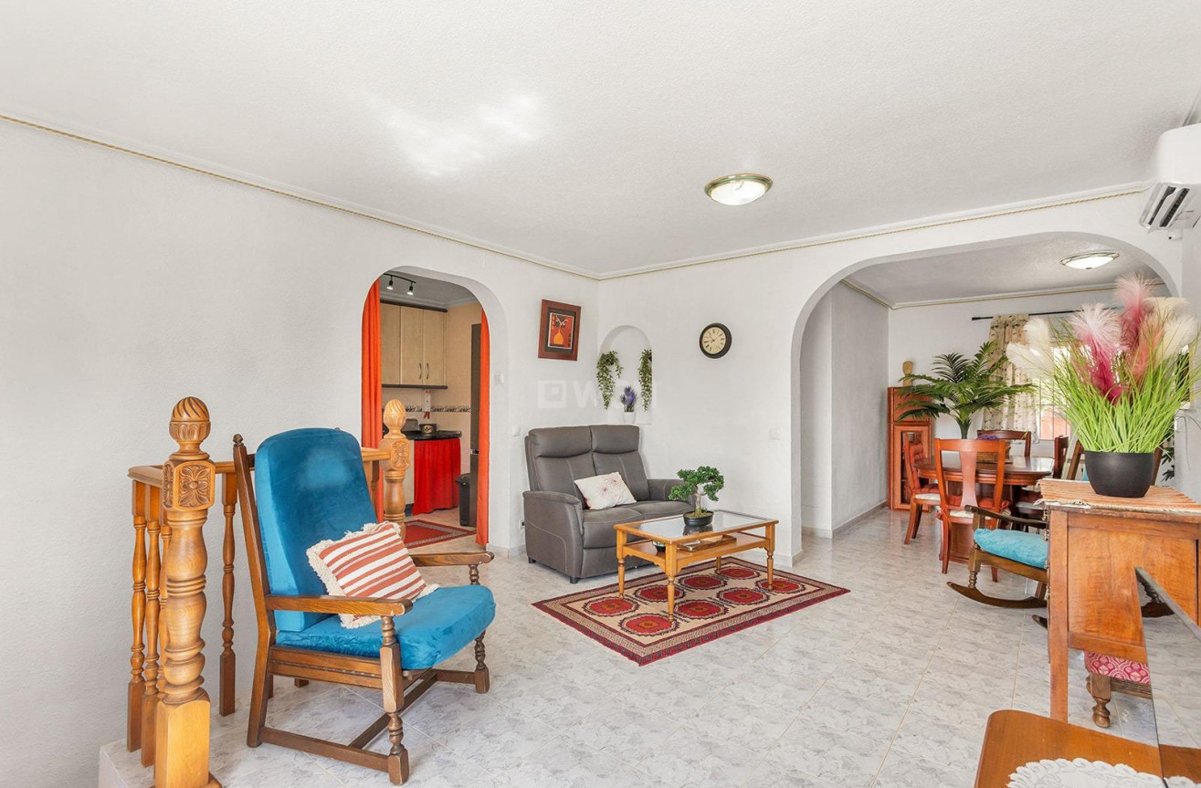 Odsprzedaż - Villa - Torrevieja - Los Balcones - Los Altos del Edén
