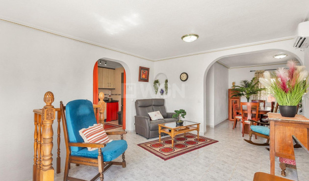 Odsprzedaż - Villa - Torrevieja - Los Balcones - Los Altos del Edén