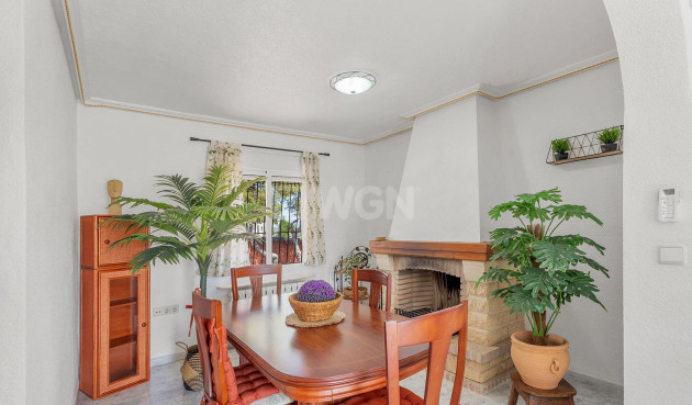 Odsprzedaż - Villa - Torrevieja - Los Balcones - Los Altos del Edén