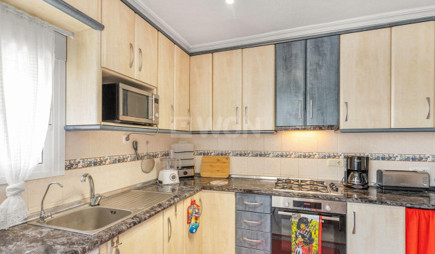 Odsprzedaż - Villa - Torrevieja - Los Balcones - Los Altos del Edén