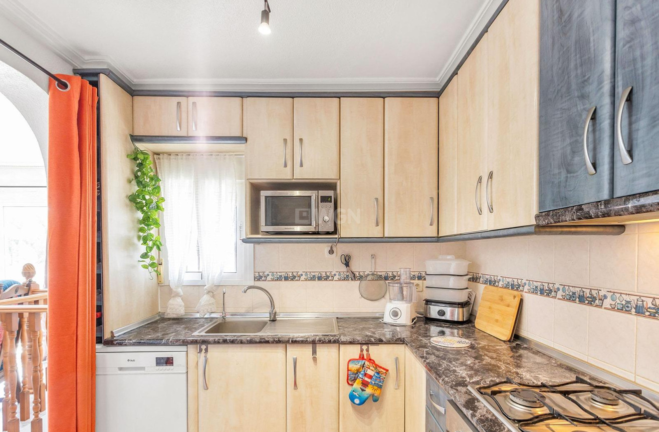 Odsprzedaż - Villa - Torrevieja - Los Balcones - Los Altos del Edén
