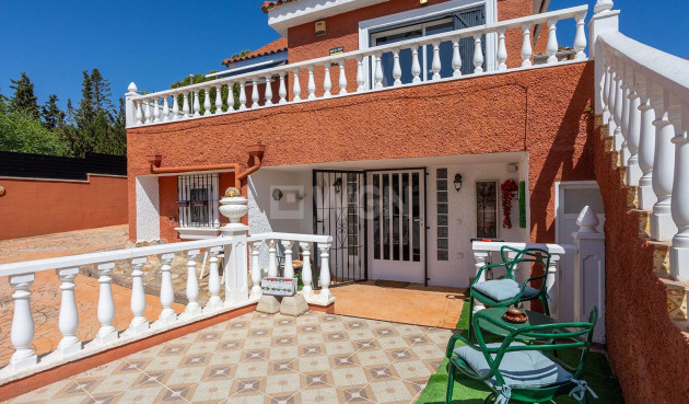 Odsprzedaż - Villa - Torrevieja - Los Balcones - Los Altos del Edén