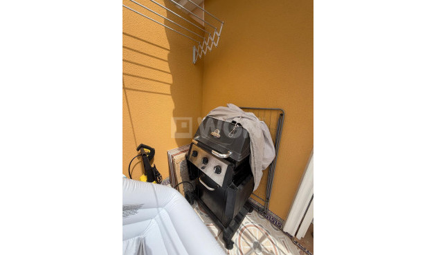 Resale - Bungalow - Torrevieja - Zona Los Frutales