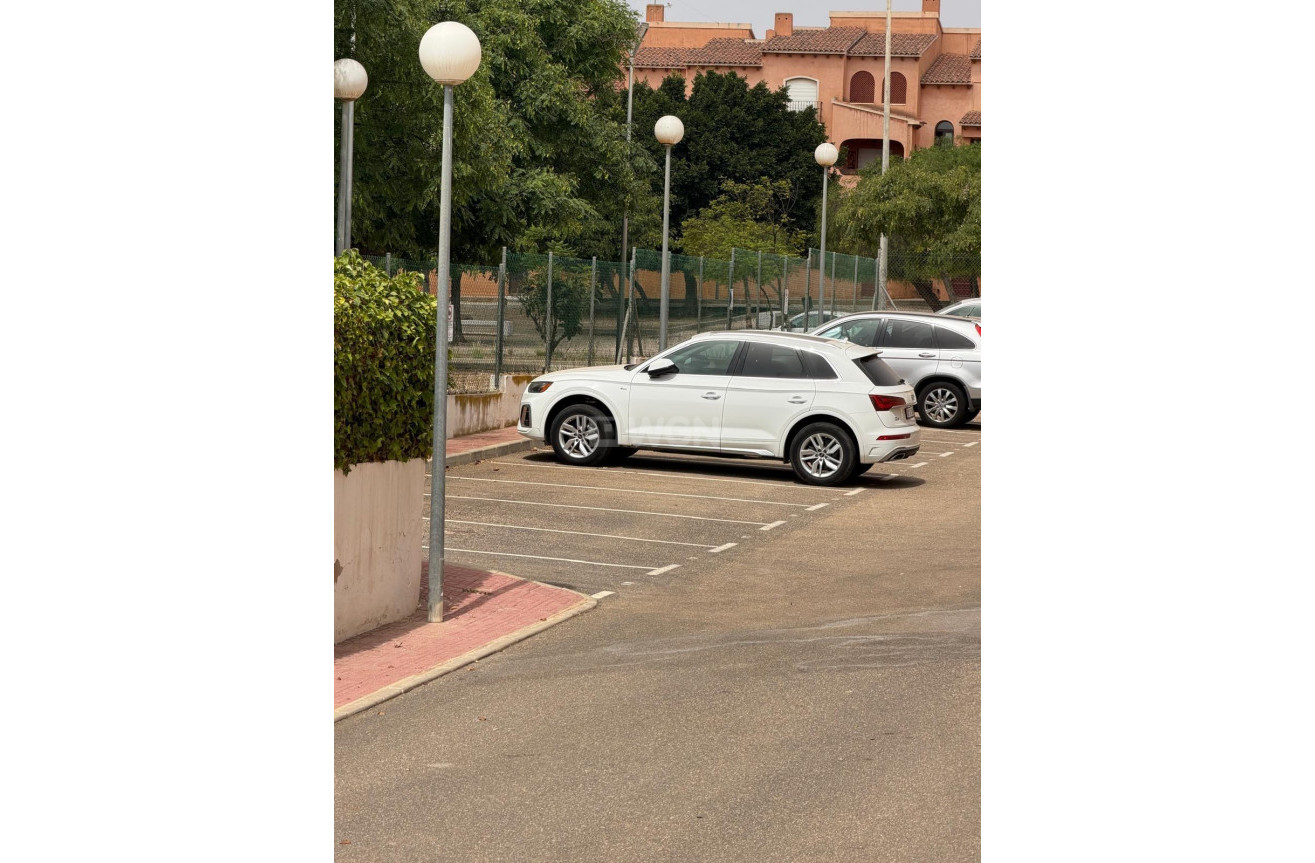 Resale - Bungalow - Torrevieja - Zona Los Frutales