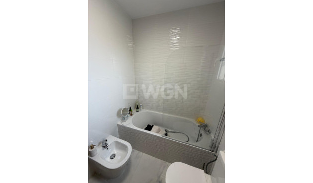 Resale - Bungalow - Torrevieja - Zona Los Frutales