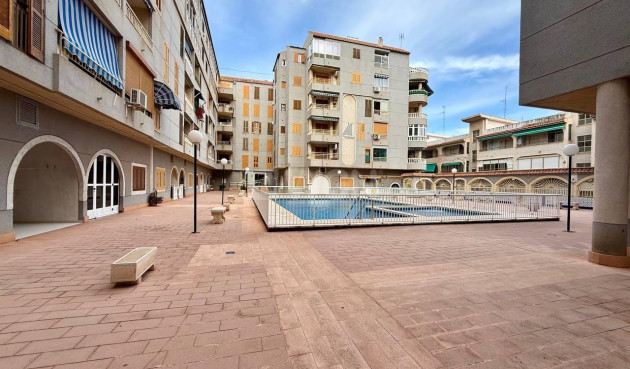 Wiederverkauf - Wohnung - Torrevieja - Acequion