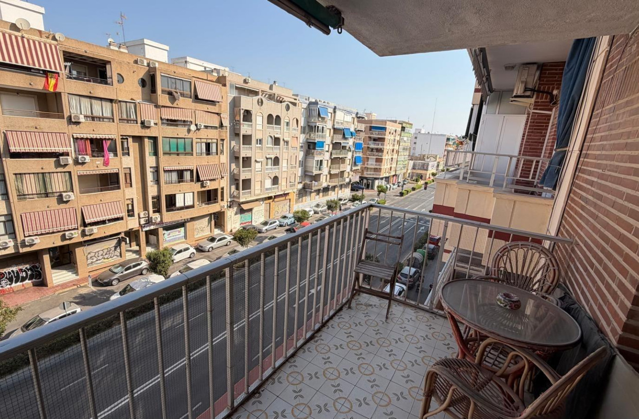 Wiederverkauf - Wohnung - Torrevieja - Acequion