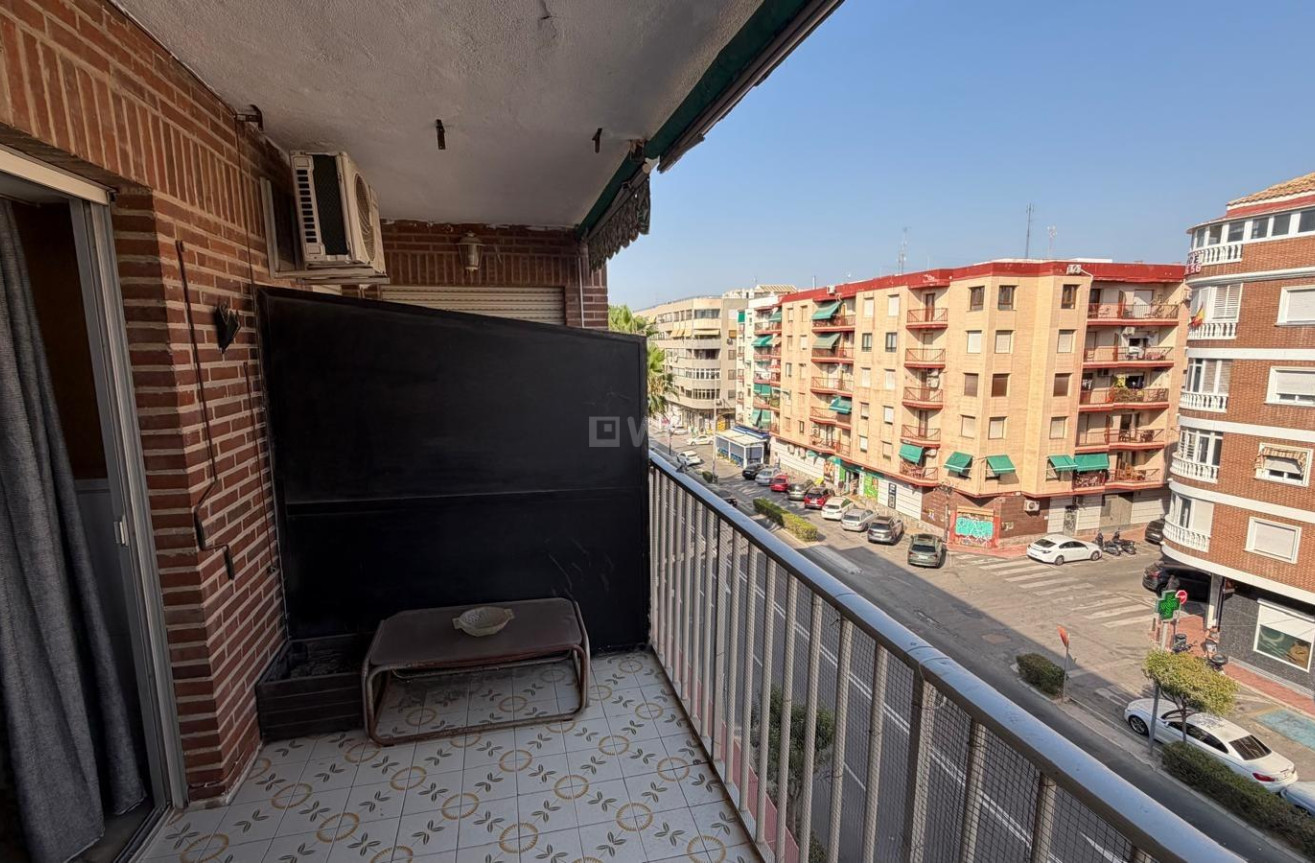 Wiederverkauf - Wohnung - Torrevieja - Acequion