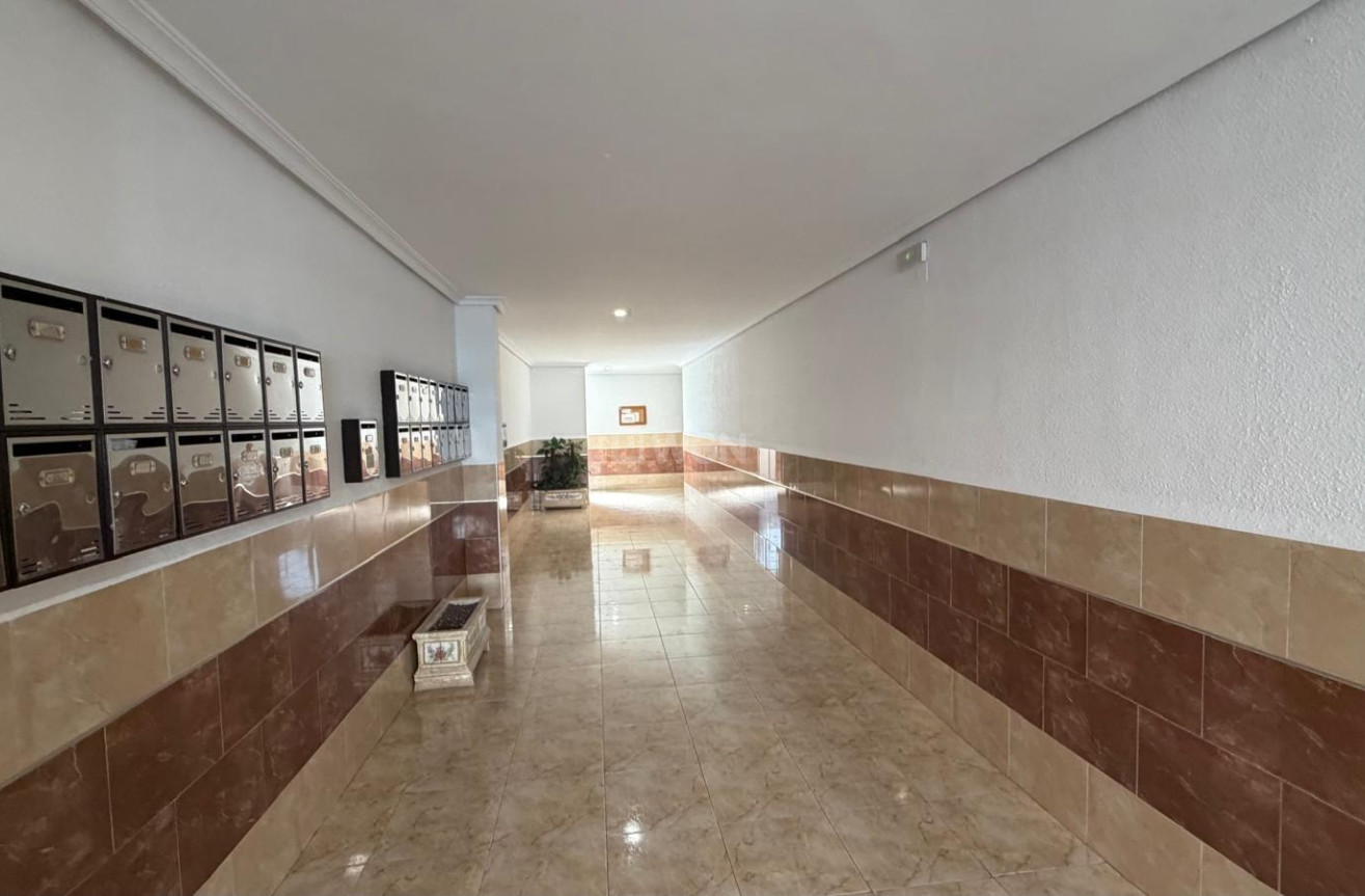 Wiederverkauf - Wohnung - Torrevieja - Acequion
