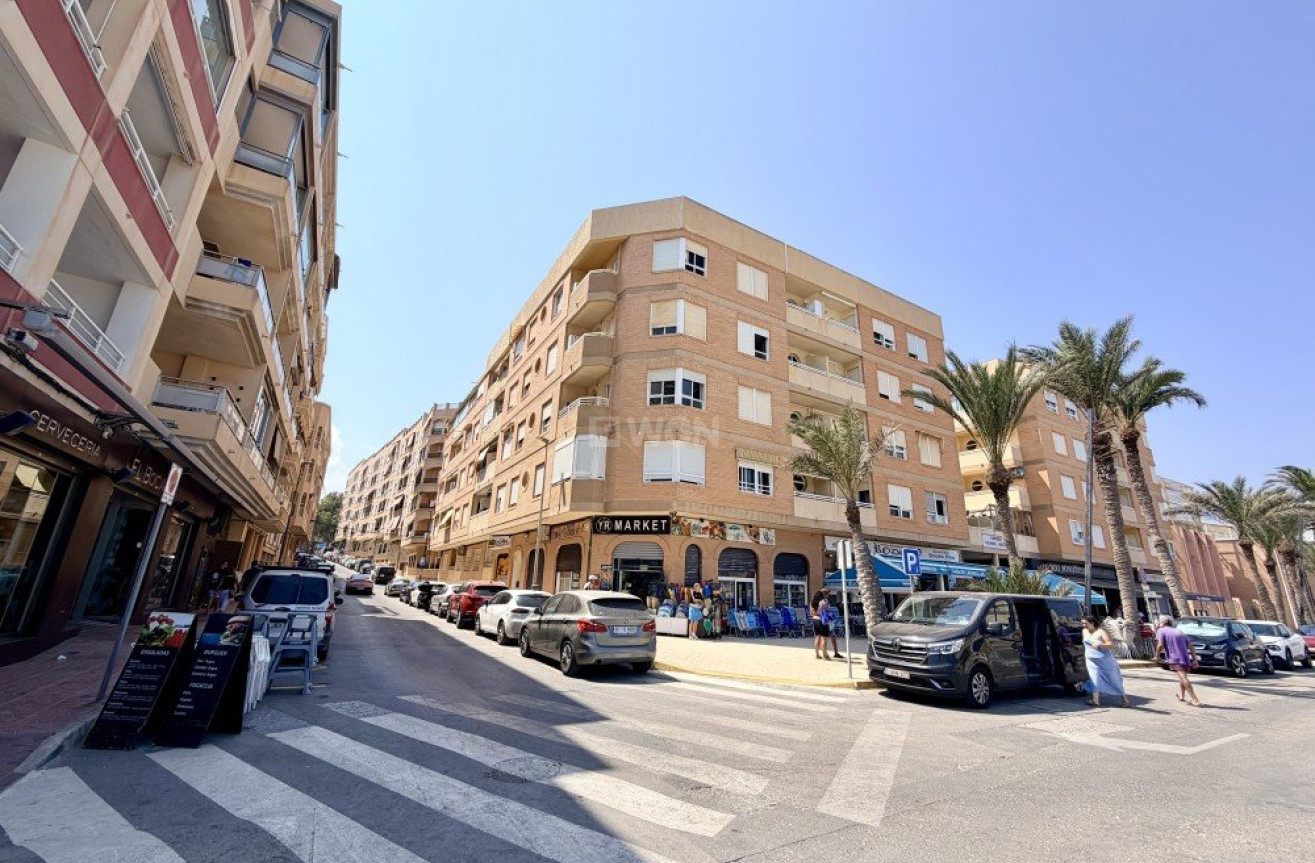 Odsprzedaż - Mieszkanie w bloku - Guardamar del Segura - Costa Blanca