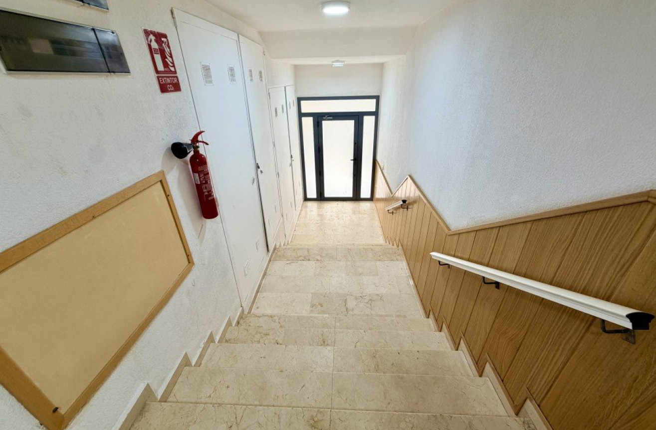 Odsprzedaż - Mieszkanie w bloku - Guardamar del Segura - Costa Blanca
