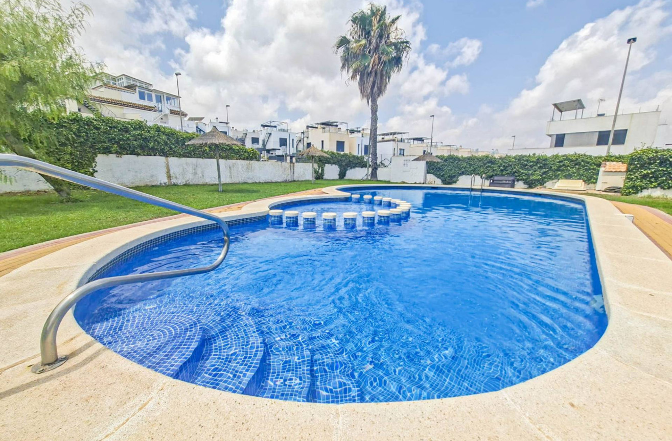 Reventa - Villa - Villamartin - Costa Blanca