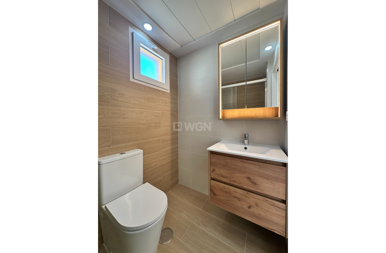 Resale - Apartment / flat - Orihuela Costa - Costa Blanca