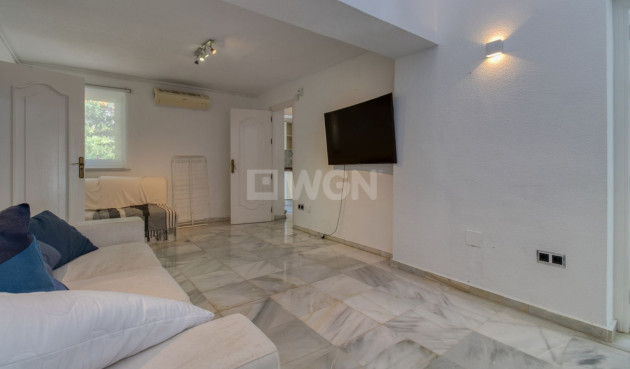 Odsprzedaż - Villa - Benalmadena - Costa del Sol