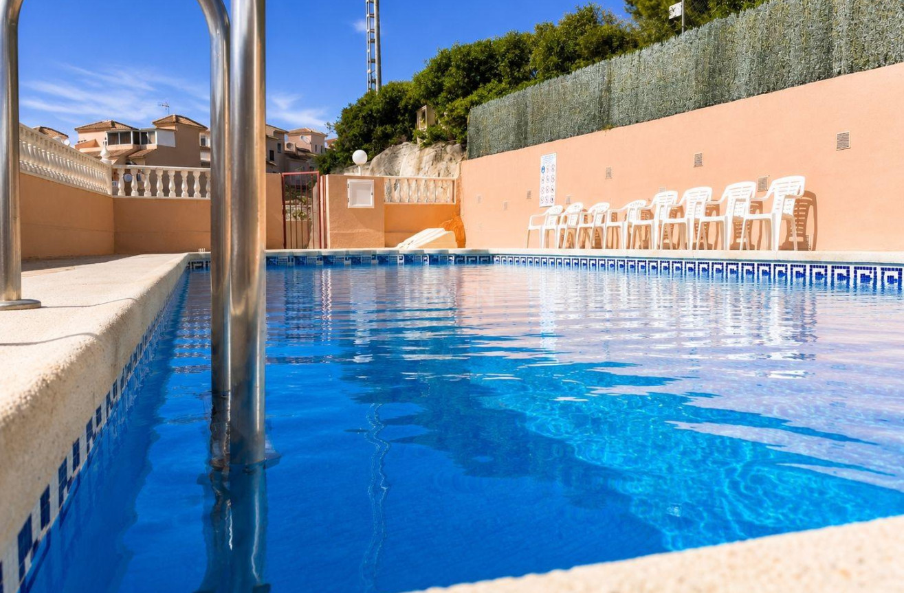Odsprzedaż - Kamienica - Orihuela Costa - La Zenia