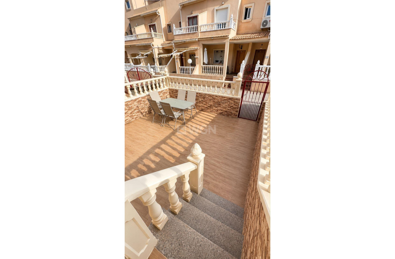Odsprzedaż - Kamienica - Orihuela Costa - La Zenia