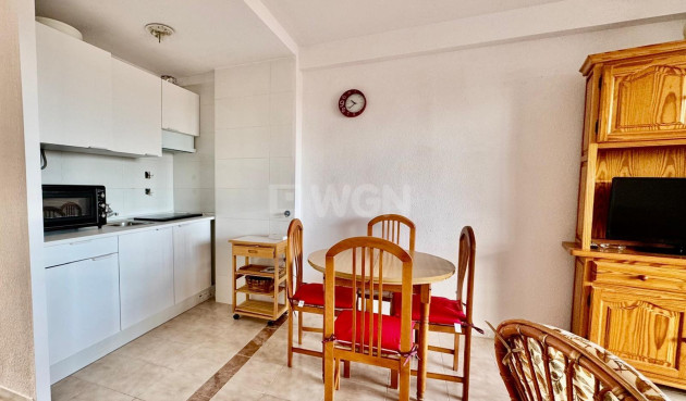 Odsprzedaż - Mieszkanie w bloku - Torrevieja - Cabo Cervera
