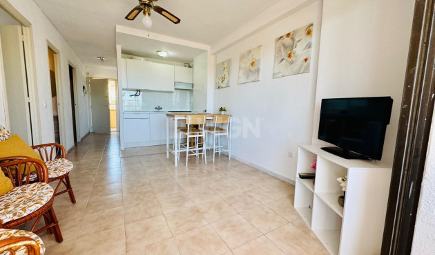 Odsprzedaż - Mieszkanie w bloku - Torrevieja - Cabo Cervera