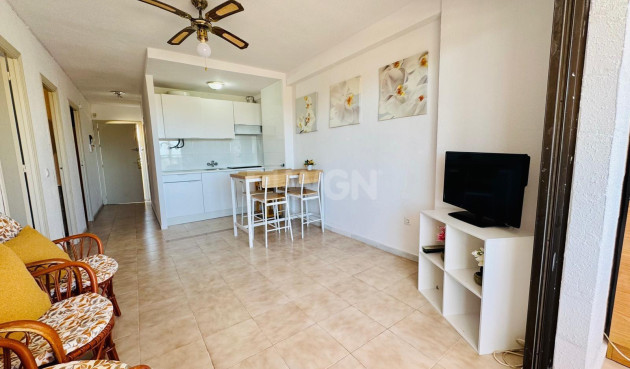 Odsprzedaż - Mieszkanie w bloku - Torrevieja - Cabo Cervera