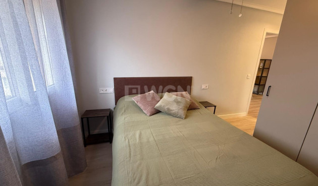 Resale - Apartment / flat - Torrevieja - Playa del Cura