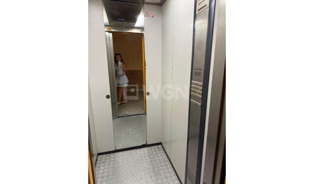 Resale - Apartment / flat - Torrevieja - Playa del Cura