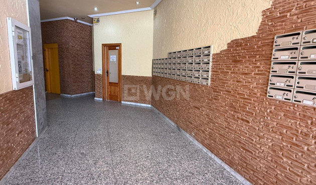 Resale - Apartment / flat - Torrevieja - Playa del Cura