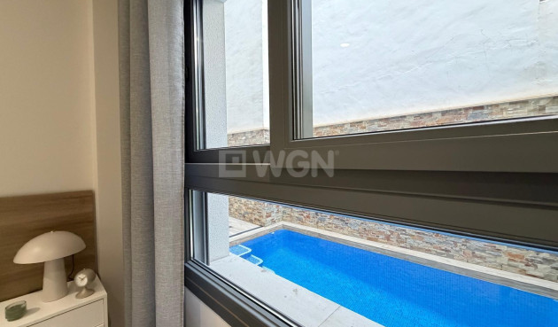 Resale - Apartment / flat - Torrevieja - Playa del Cura
