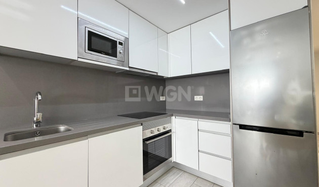 Resale - Apartment / flat - Torrevieja - Playa del Cura