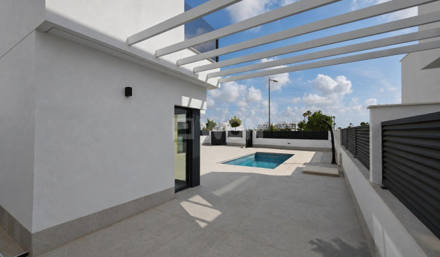 Resale - Villa - Los Alcázares - Dolores de Pacheco-Santa Rosalía
