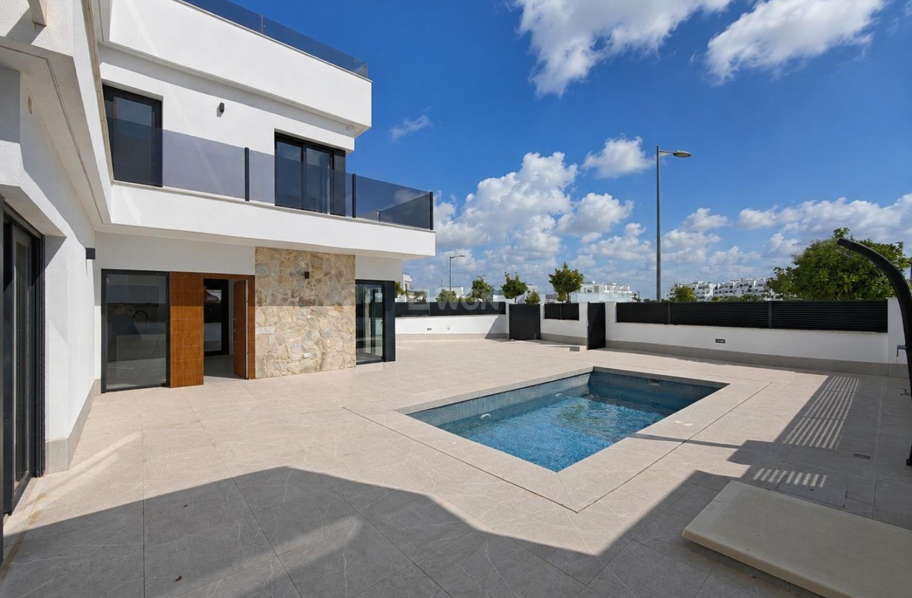 Resale - Villa - Los Alcázares - Dolores de Pacheco-Santa Rosalía