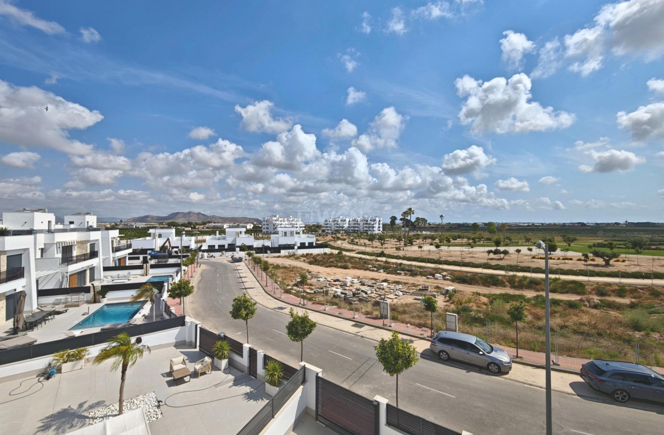 Resale - Villa - Los Alcázares - Dolores de Pacheco-Santa Rosalía