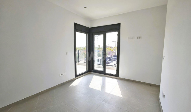 Resale - Villa - Los Alcázares - Dolores de Pacheco-Santa Rosalía