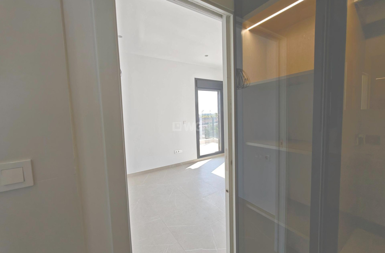 Resale - Villa - Los Alcázares - Dolores de Pacheco-Santa Rosalía