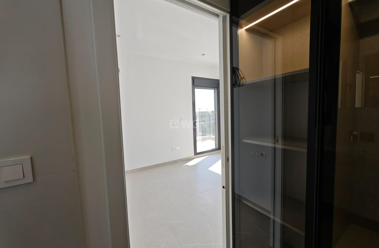 Resale - Villa - Los Alcázares - Dolores de Pacheco-Santa Rosalía