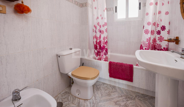 Reventa - Apartamento / piso - Torrevieja - Costa Blanca