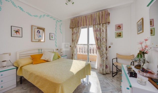 Reventa - Apartamento / piso - Torrevieja - Costa Blanca