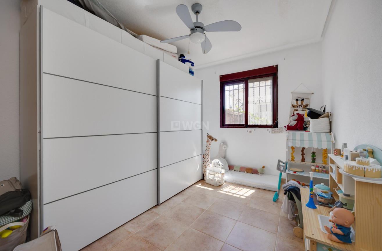 Odsprzedaż - Villa - San Fulgencio - Costa Blanca