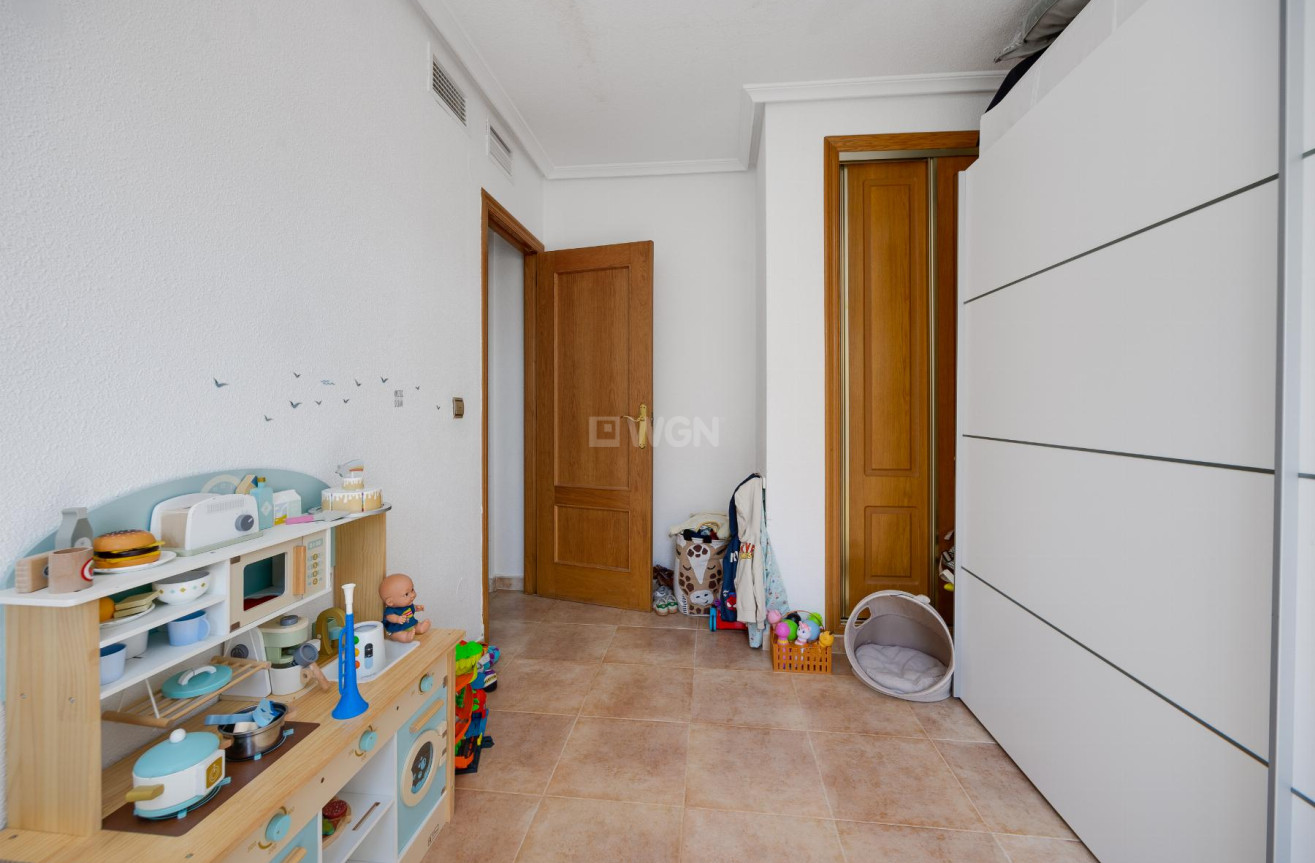 Odsprzedaż - Villa - San Fulgencio - Costa Blanca