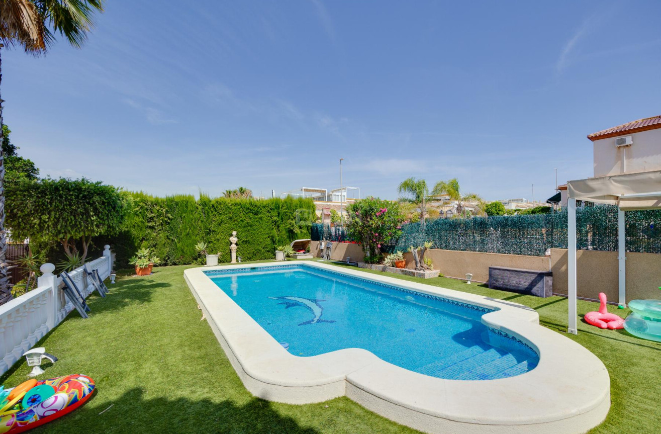 Odsprzedaż - Villa - San Fulgencio - Costa Blanca