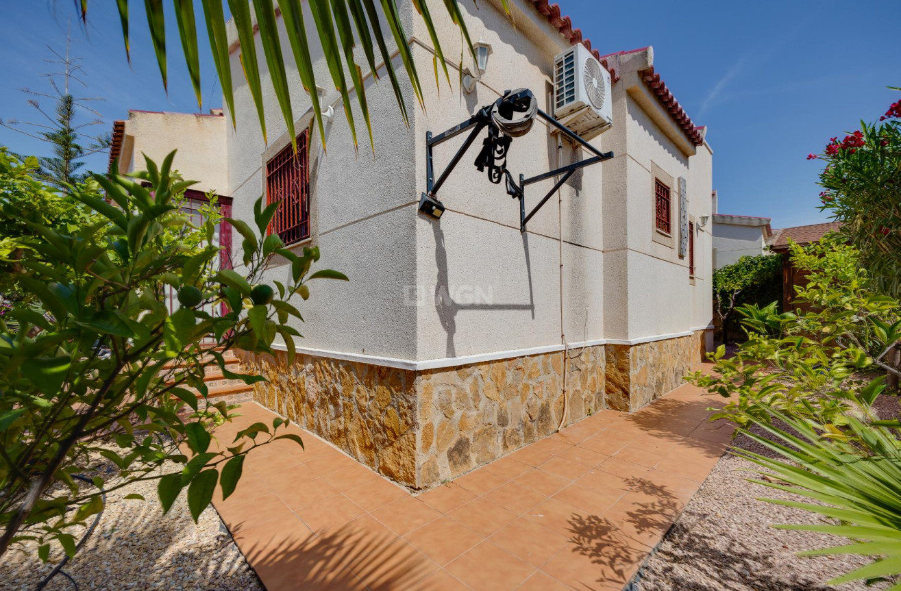 Odsprzedaż - Villa - San Fulgencio - Costa Blanca