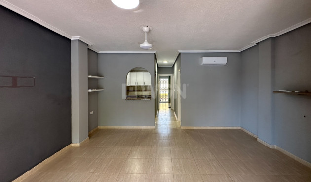 Odsprzedaż - Bungalow - Daya Nueva - Costa Blanca