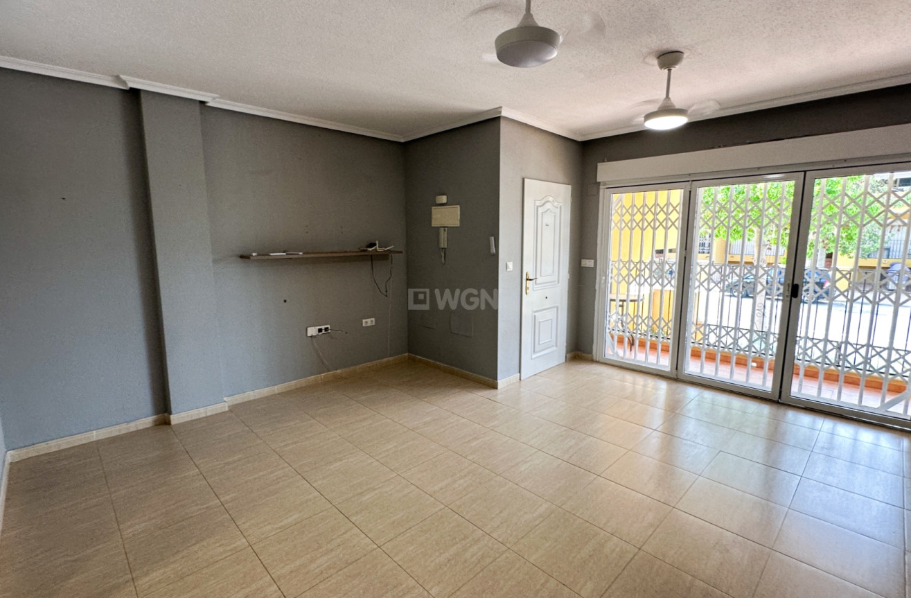 Odsprzedaż - Bungalow - Daya Nueva - Costa Blanca